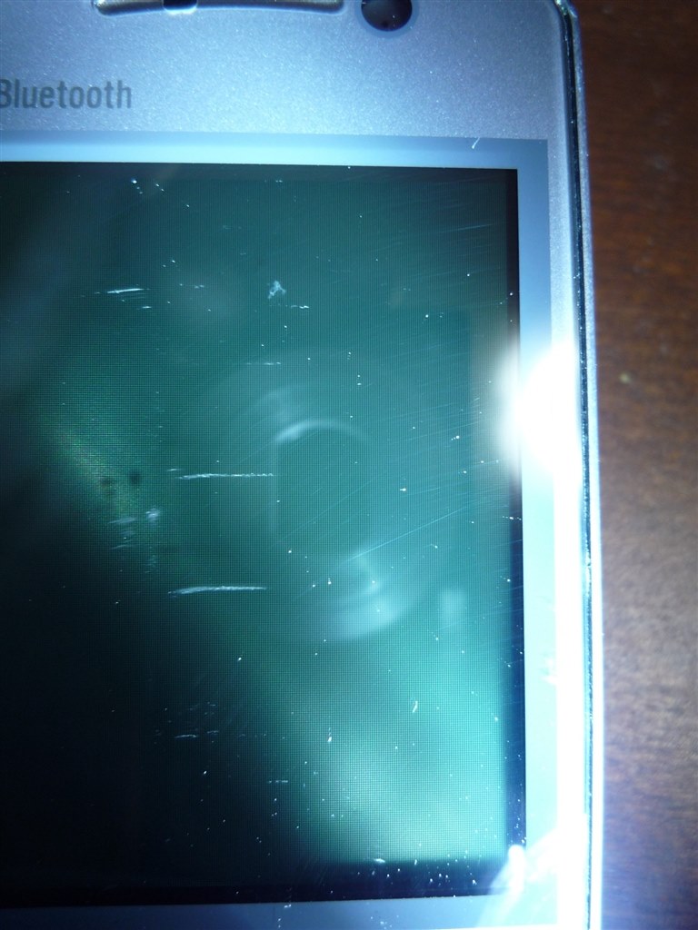 液晶画面は傷だらけ？』 パナソニック FOMA P906i のクチコミ掲示板 