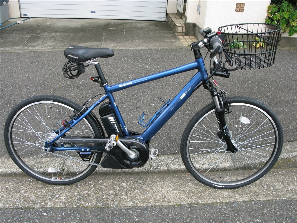 車庫保管　BRIDGESTONE リアルストリーム　九州内配達要相談　充電器 車庫保管 BRIDGESTONE リアルストリーム 九州内配達要相談 充電