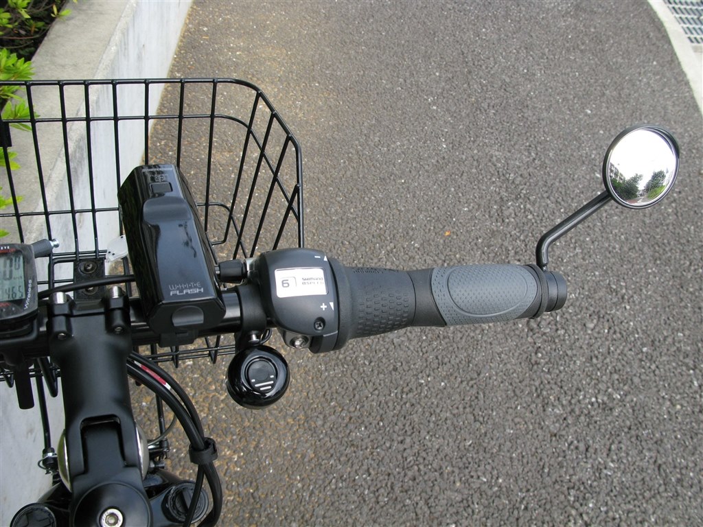 車庫保管　BRIDGESTONE リアルストリーム　九州内配達要相談　充電器 車庫保管 BRIDGESTONE リアルストリーム 九州内配達要相談 充電