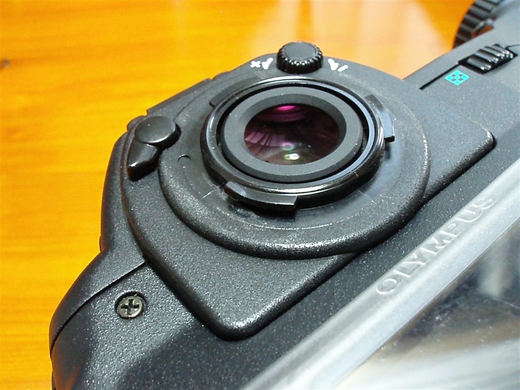 OLYMPUS マグニファイヤーME-1をE-1で使う方法』 オリンパス E-1