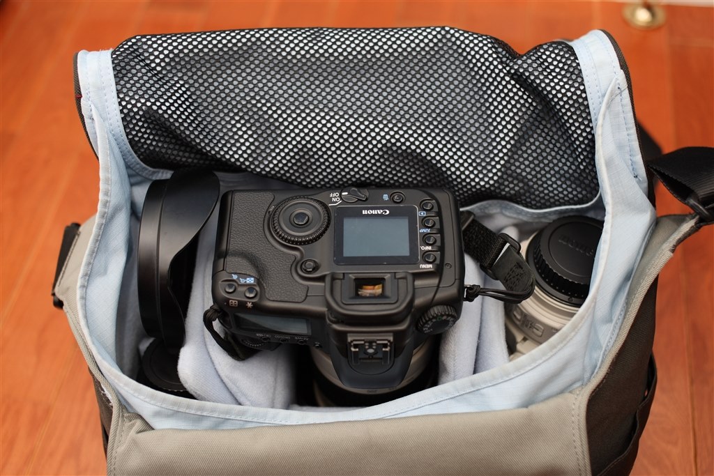 nikon 40x備品ですカメラバック付き 100000001008096072_10213.jpg