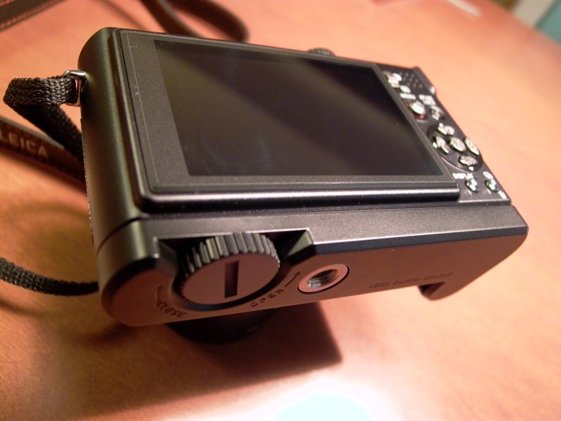 ライカ ハンドグリップ 18697 D-LUX4 良品 LEICA ライカ D-LUX4用 ハンドグリップ 18697｜Yahoo