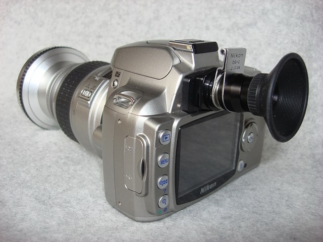 割引発見 D40にｱｲﾋﾟｰｽを取り付ける人柱ﾚﾎﾟｰﾄ』 ニコン レンズキット D40 レンズ(ズーム)