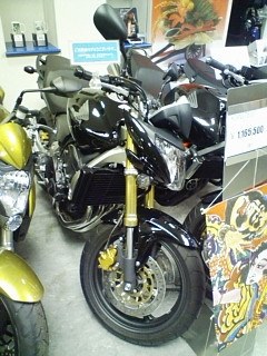 逆車 輸入車 ホーネット600を契約しました ホンダ Cb600f ホーネット のクチコミ掲示板 価格 Com