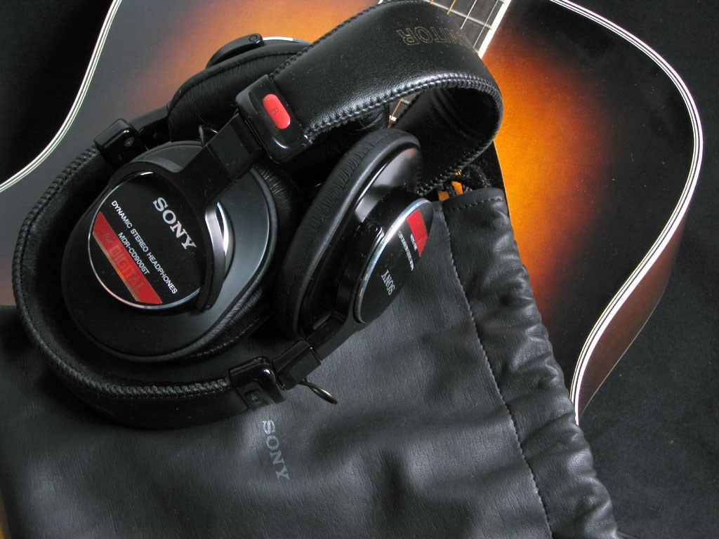 基本的にモニターなんですが・・・』 SONY MDR-Z700DJ のクチコミ