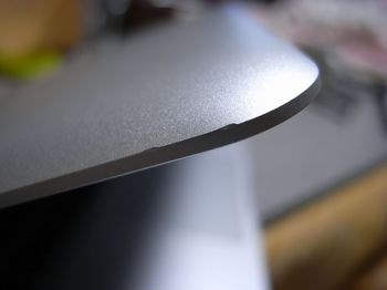 Apple MacBook 2400/13.3 アルミニウム MB467J/A 価格比較 - 価格.com