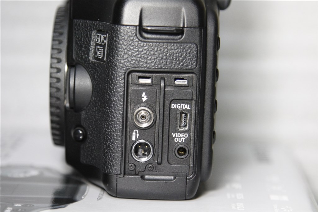 5D端子カバーの件でお願いします。』 CANON EOS 5D ボディ のクチコミ