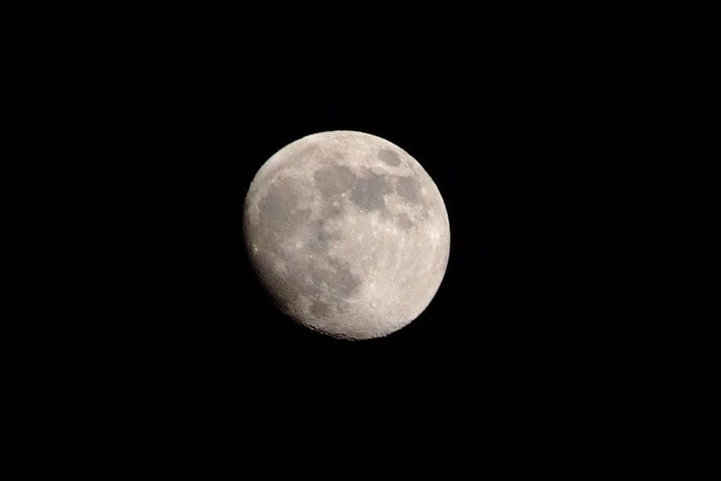 月を撮影』 ニコン D60 ダブルズームキット のクチコミ掲示板 - 価格.com