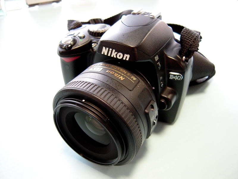 Nikon ニコン D40 /AF-S DX NIKKOR 35mm f1.8G