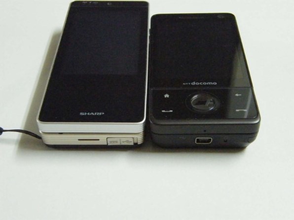 HTC 骨董品Windowsスマートフォン docomo HT-01A HTC HT-01A docomo 価格比較 - 価格.com