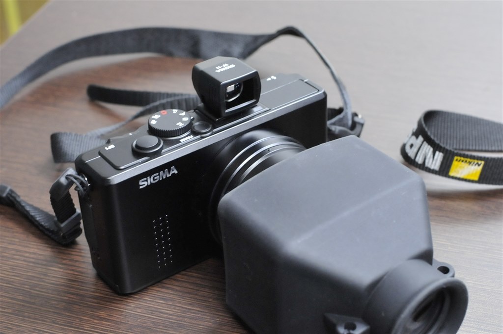 純正フードカバー方法発見！』 シグマ SIGMA DP1 のクチコミ掲示板