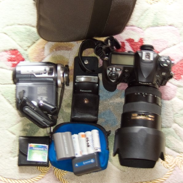 AF-S DX NIKKOR 35mm F1.8G』 富士フイルム FinePix S5 Pro ボディ の  