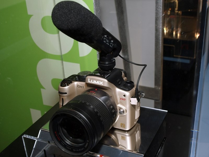 外部マイクは付けられないのですね…』 パナソニック LUMIX DMC