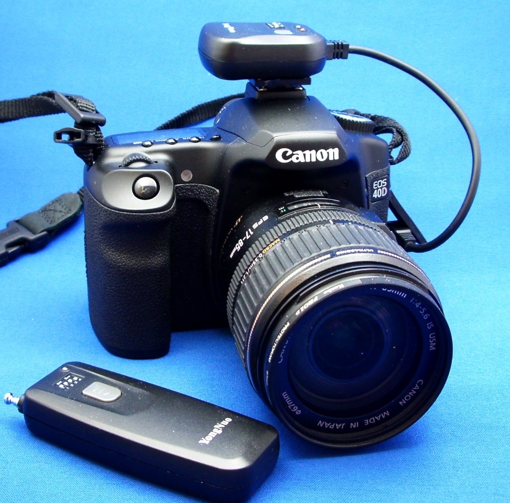 EOS 40D デジタル一眼レフカメラ　タイマーリモートコントローラー 付き EOS 40D デジタル一眼レフカメラタイマーリモートコントローラー 付き