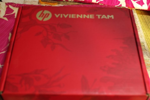 HP Mini 1000 Vivienne Tam Edition 価格比較 - 価格.com