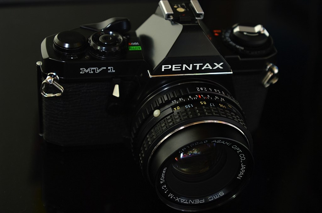 pentaxペンタックスK20D シルバー系　ボディ asahi pentax