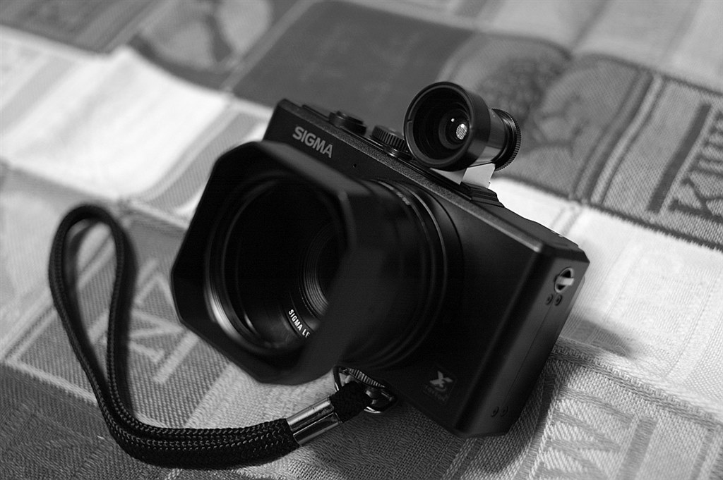 フォクトレンダー(コシナ) 25mm View Finder』 シグマ SIGMA DP1 の