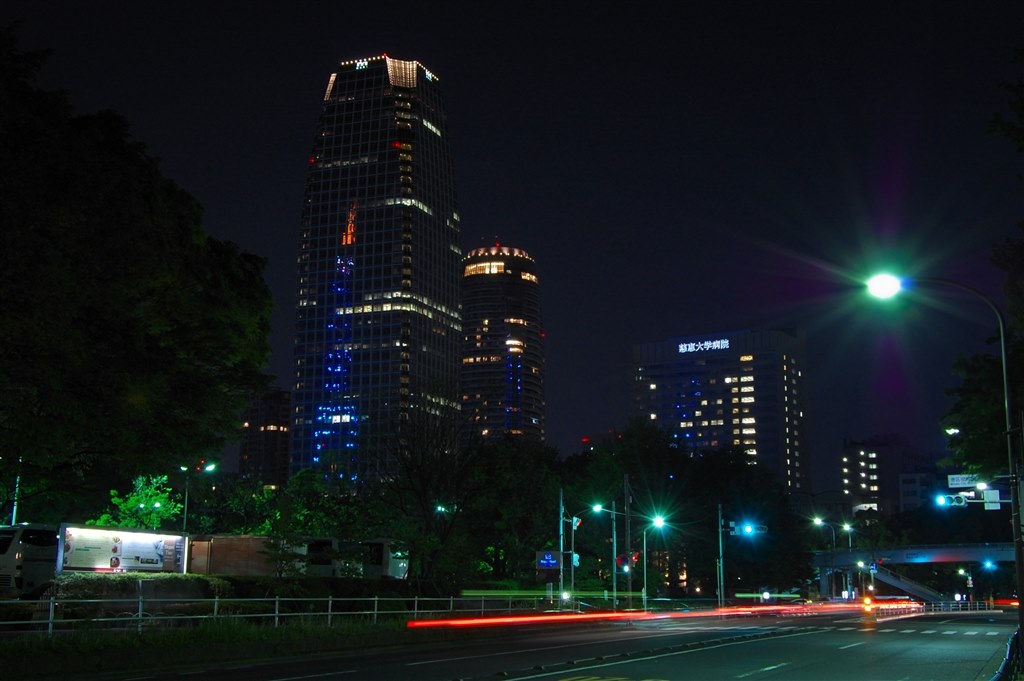 初心者ですが、夜景を撮って見ました』 ニコン D40 ボディ の 初心者ですが、夜景を撮って見ました』 ニコン D40 ボディ の