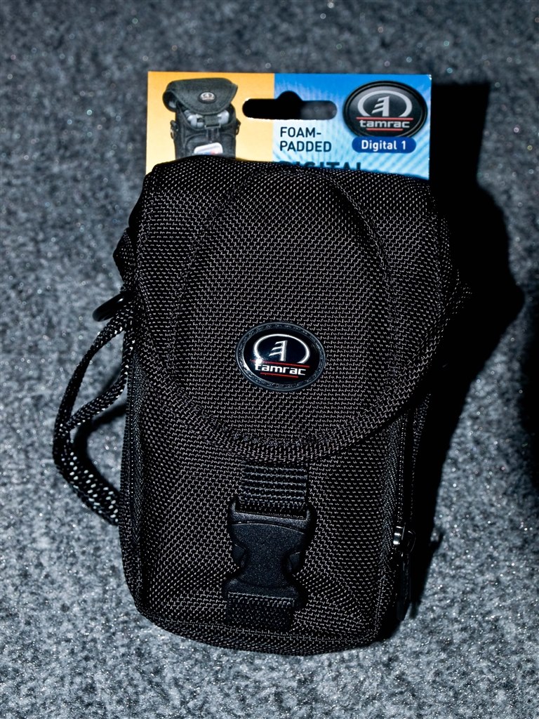 FUJIFILM FinePix F200EXR 本体　専用ケース F200EXRのケース』 富士フイルム FinePix F200EXR のクチコミ掲示板
