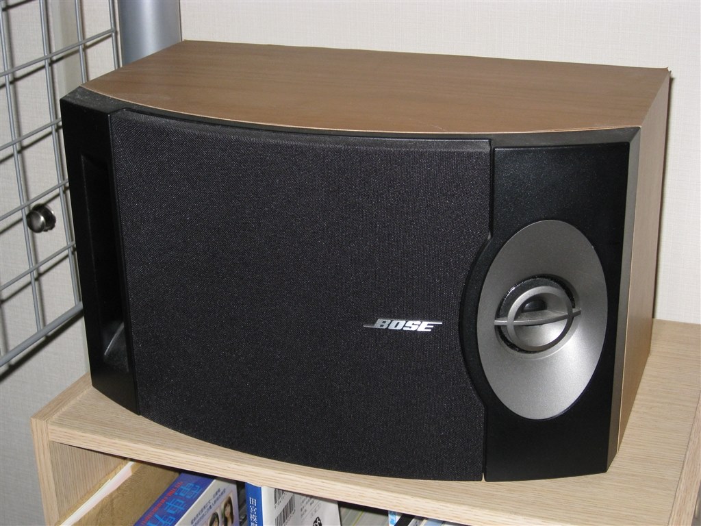 スピーカー・ウーファー BOSE 201V スピーカー・ウーファー BOSE 201V Speaker Amazon.com: Bose