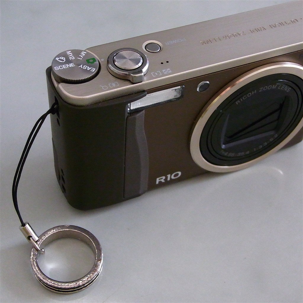 【美品】RICOH （リコー）CX1 コンパクトデジカメ おまけ付 RICOH CX1 コンデジ デジカメ おまけ本皮ネックストラップ リコーカメラ