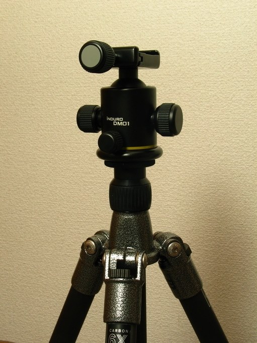 絶版品　送料無料　インデューロ　INDURO カーボン　4段一脚　耐荷重　8kg 絶版品 送料無料 インデューロ INDURO カーボン 4段一脚 耐荷重 8kg