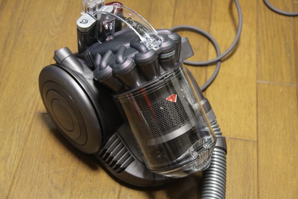 DC26は重くはないですか？』 ダイソン DC26 motorhead complete の