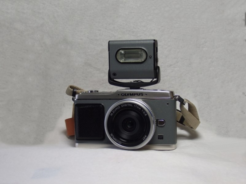 Amazon | OLYMPUS ミラーレス一眼 E-P1 パンケーキキット