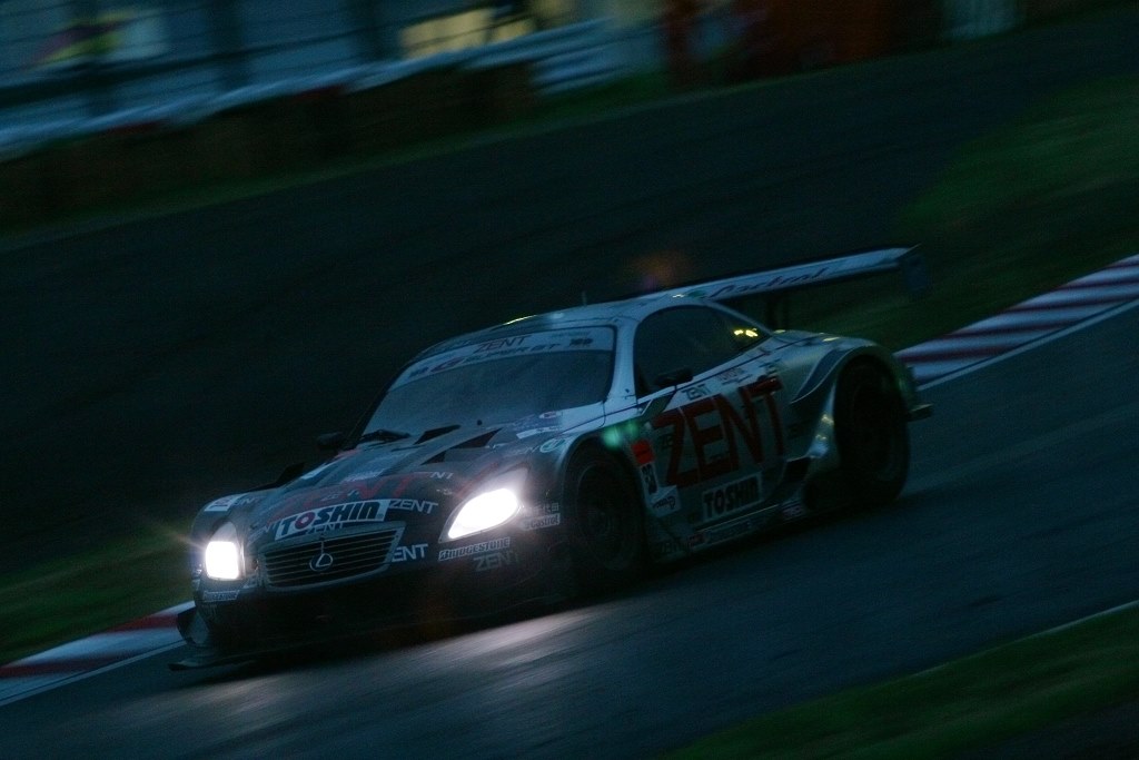 初の本格的モータースポーツ撮影しました。』 CANON EOS 40D ボディ の