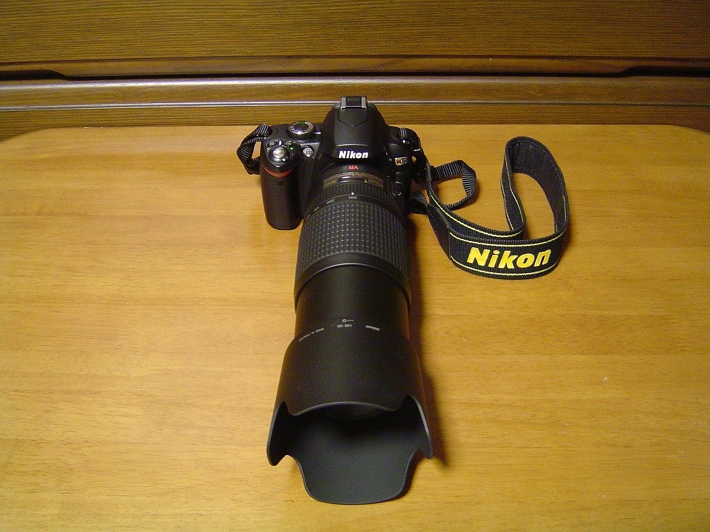 初めての運動会』 ニコン AF-S VR Zoom-Nikkor 70-300mm f/4.5-5.6G IF ...