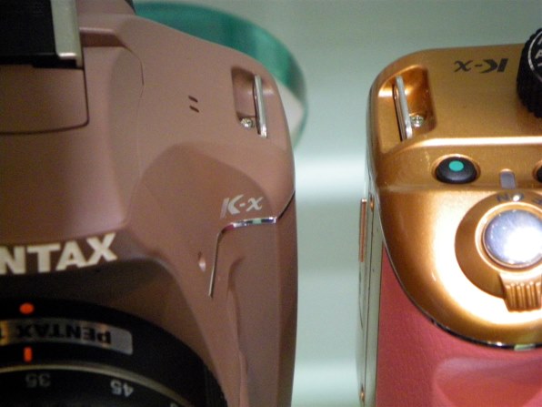 K-xの外観カラー写真です』 ペンタックス PENTAX K-x レンズキット