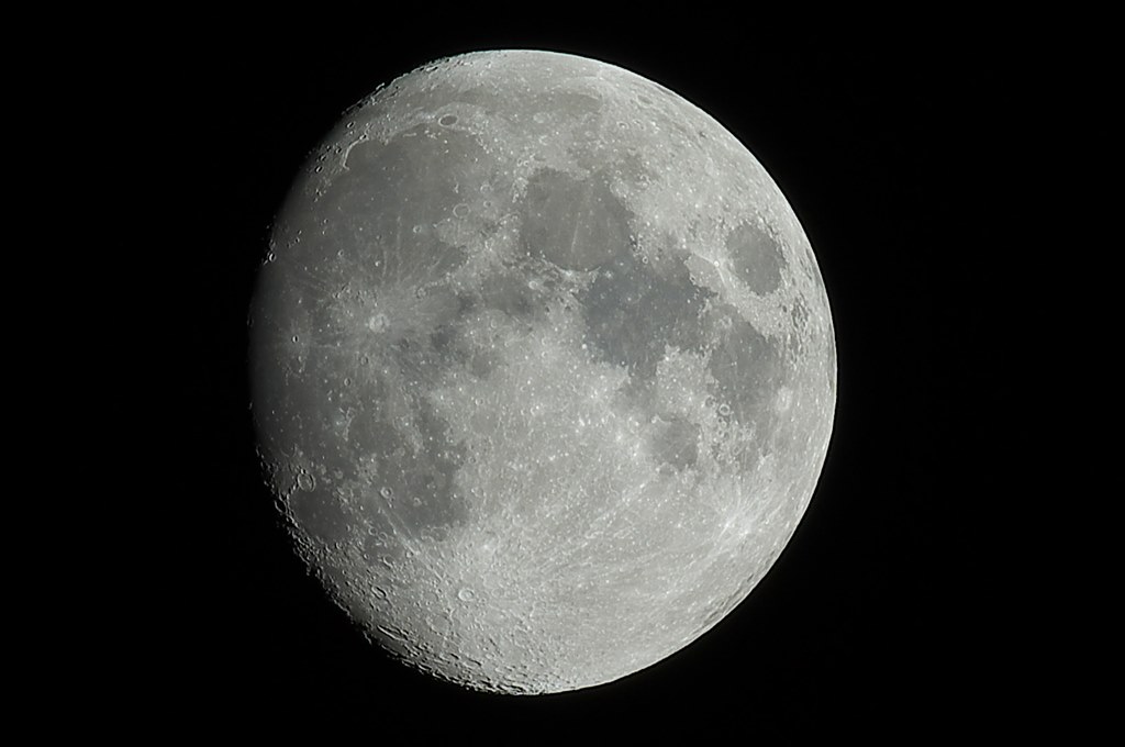 ニコンAF-I NIKKOR 300mm F2.8 D とテレコンTC-20E ニコンAF-I NIKKOR 300mm F2.8 D とテレコンTC-20E ニコンAF-I