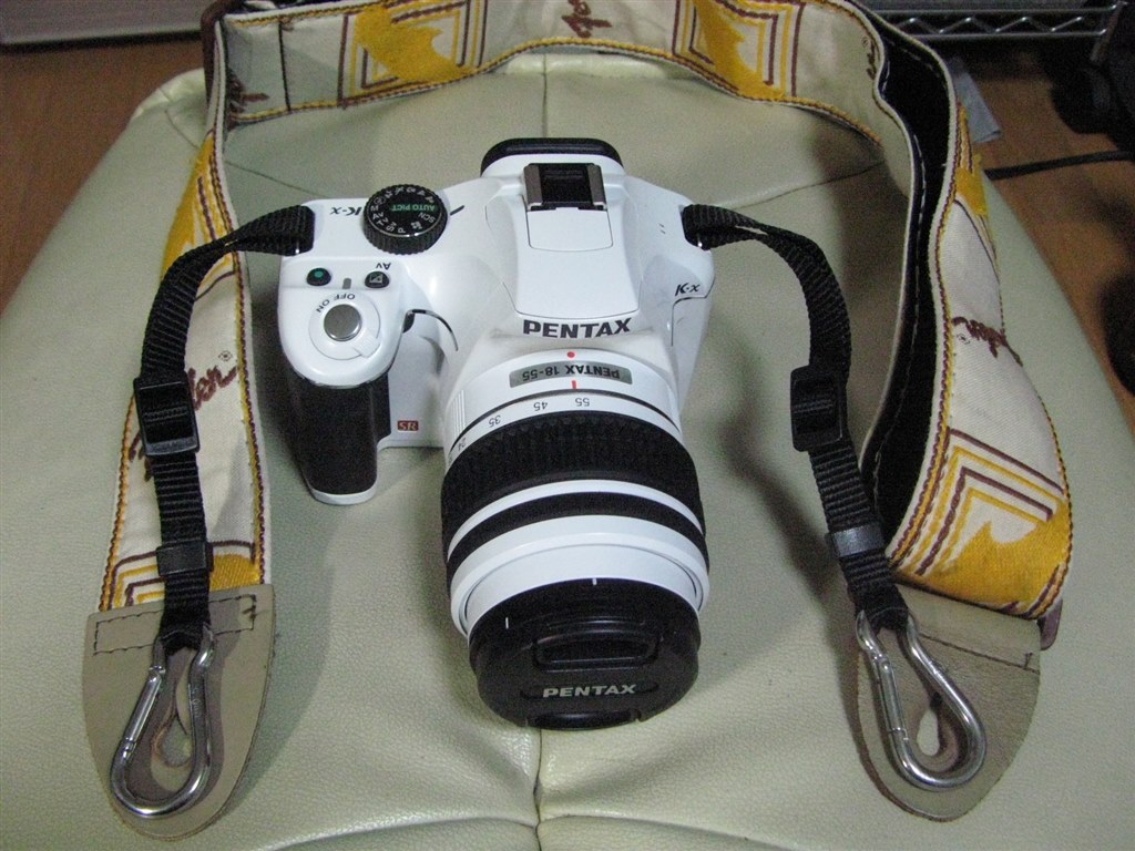 PENTAX K-x ホワイト デジタル一眼レフカメラ　ストラップ　SDカード 自作ストラップアダプター』 ペンタックス PENTAX K-x レンズ
