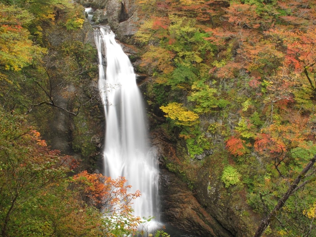 秋保大滝 紅葉 Canon Powershot G10 のクチコミ掲示板 価格 Com