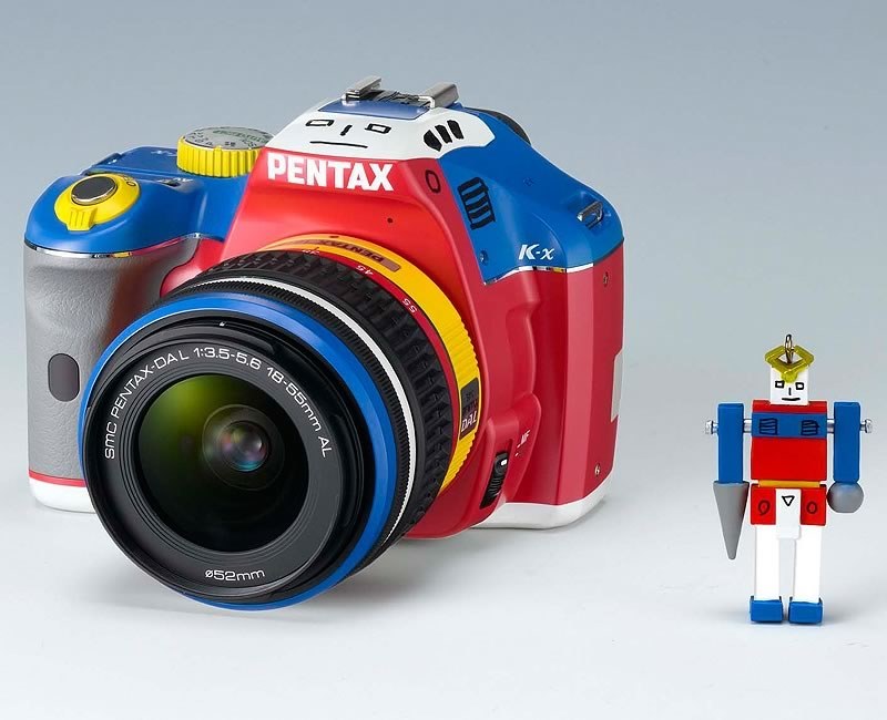 11月10日限定価格【一眼レフ】PENTAX K-X レンズキット コレジャナイ