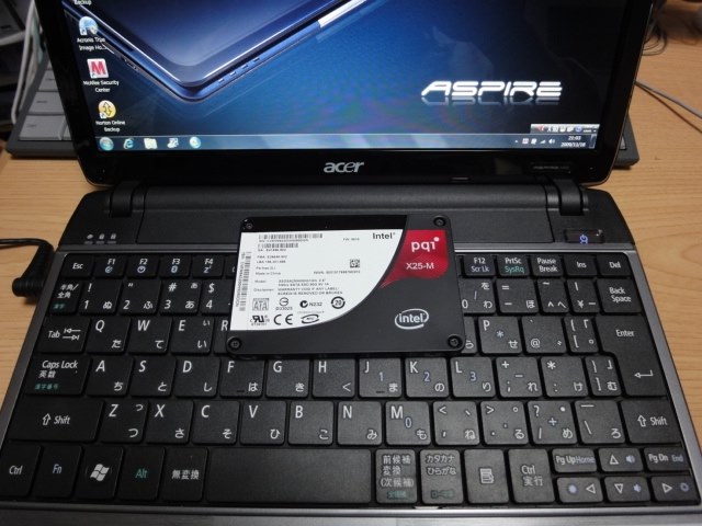 AS1410を早速にSSD化』 Acer Aspire 1410 AS1410-Bb22 のクチコミ 