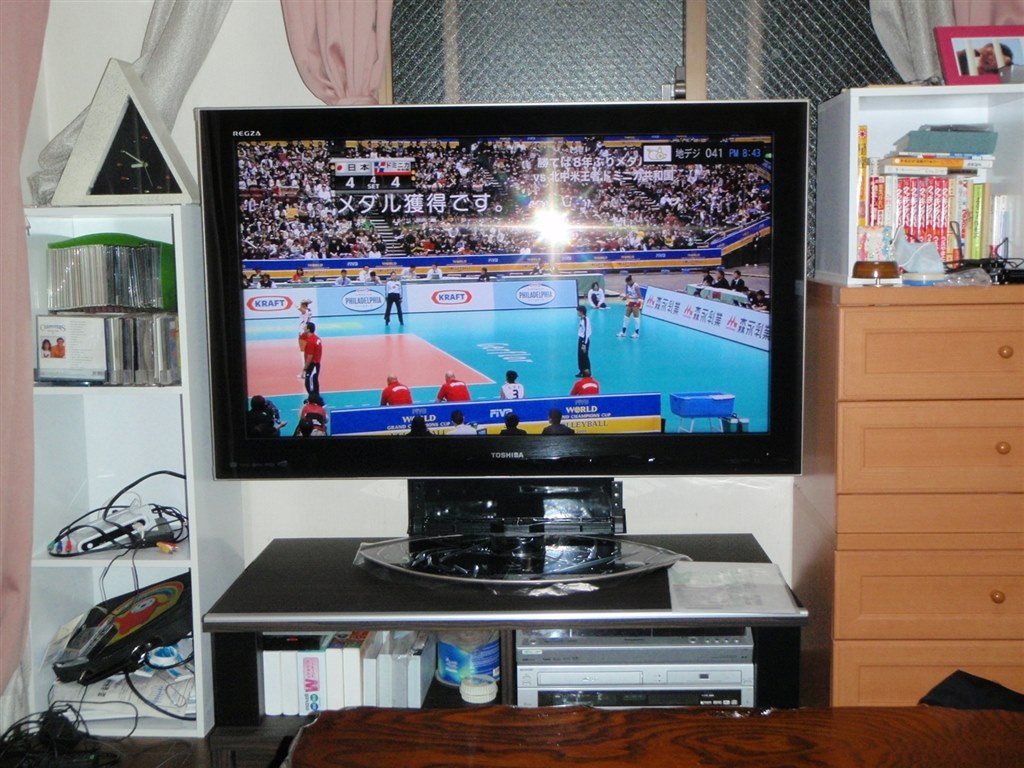 壁掛けができるTVスタンドを探しています』 東芝 REGZA 46ZX9000 [46