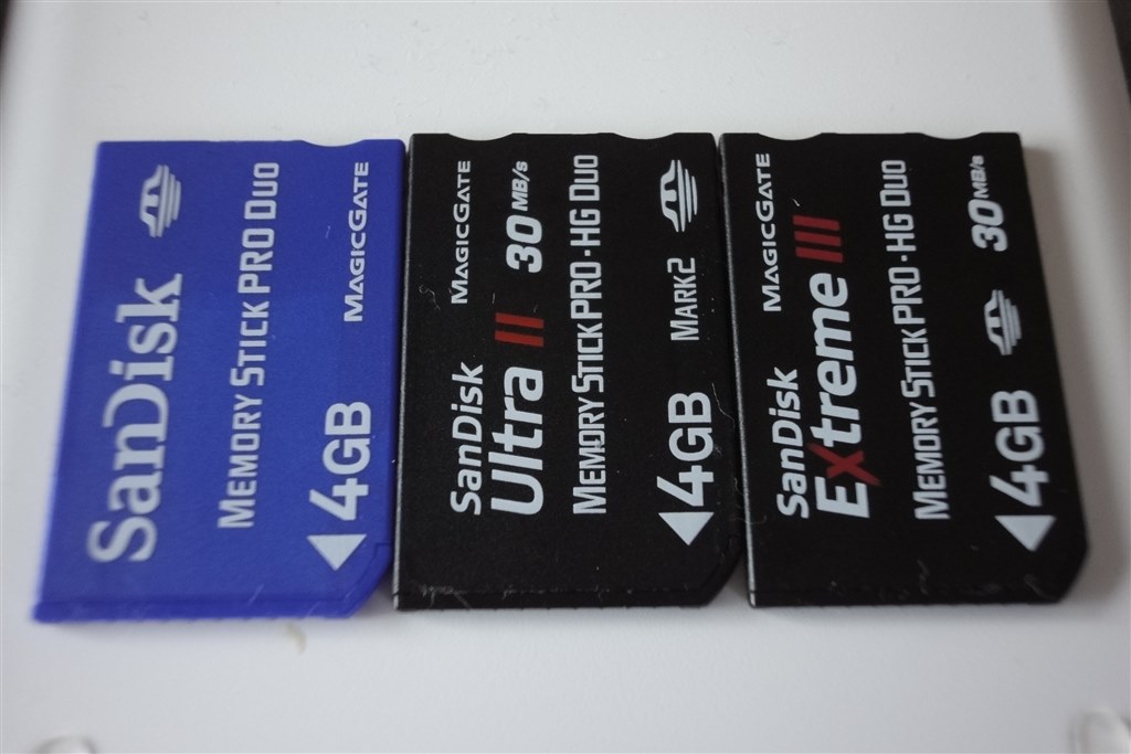 メモリーカードについて。』 SONY サイバーショット DSC-WX1 の