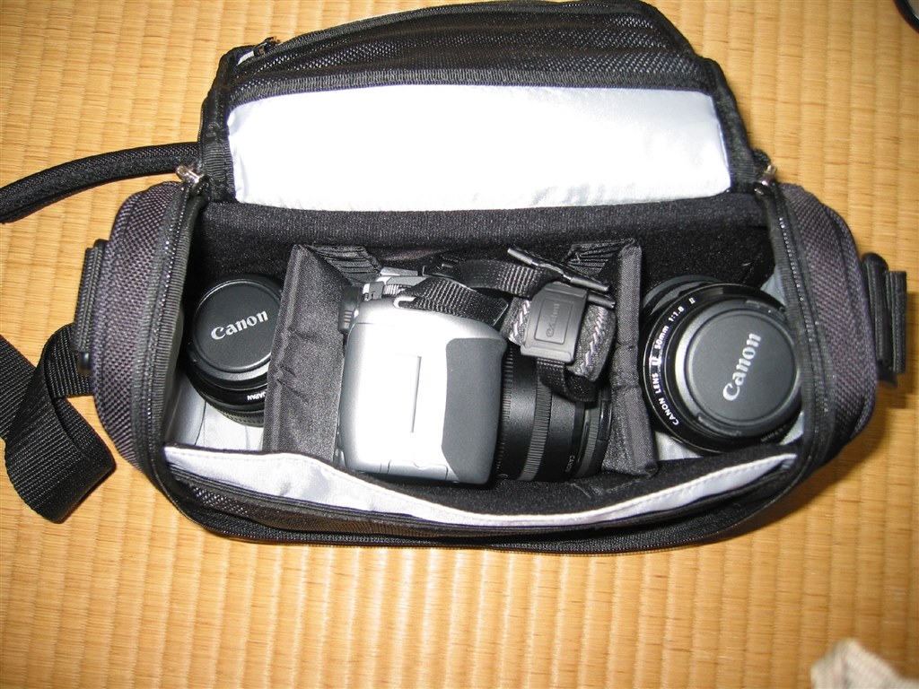 バッグの収納について』 CANON EOS Kiss X2 ダブルズームキット の