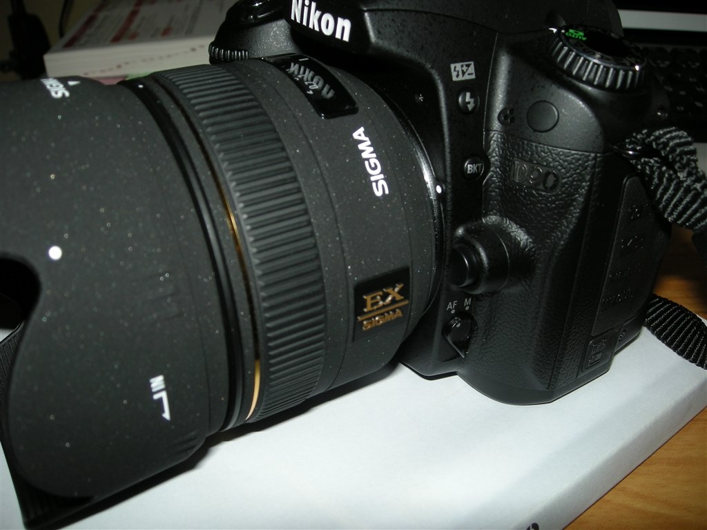 ライブビューにてなんかおかしい・・・』 シグマ 30mm F1.4 EX ライブビューにてなんかおかしい・・・』 シグマ 30mm F1.4 EX