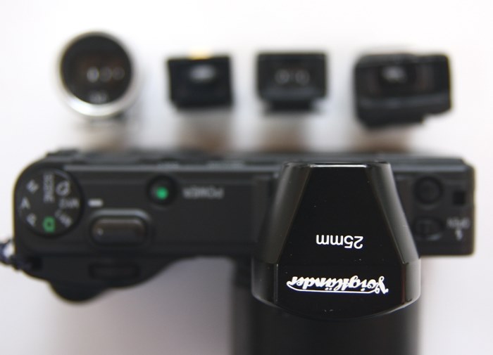 RICOH CAPLIO GX100 VF-1 付属 Amazon | RICOH Caplio (キャプリオ) GX100 VF KIT | コンパクト 通販