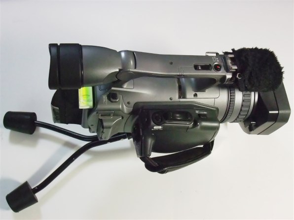 ビデオカメラ SONY PMW-EX1R 商品の写真 | PMW-EX1R | XDCAM EX | カムコーダー／レコーダー