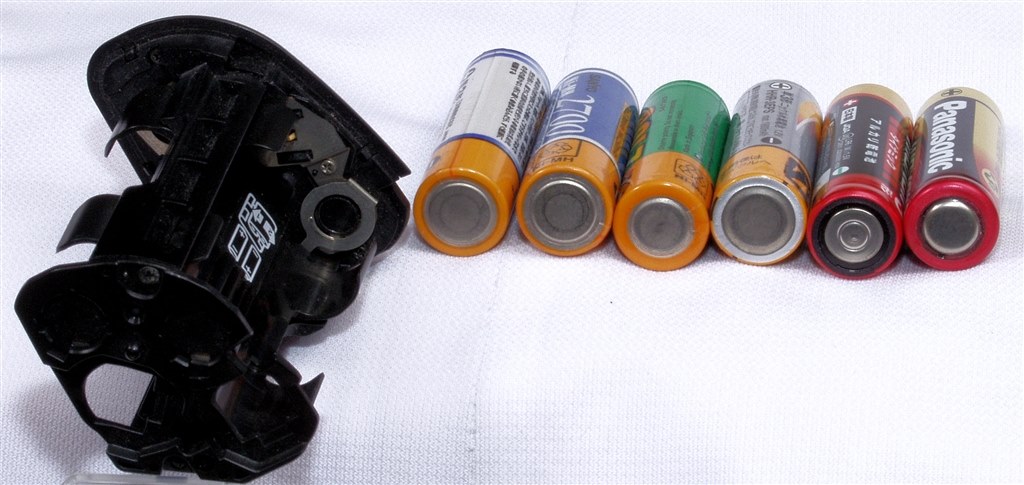 CAMEDIA E-20,E-10」を単３電池4本を使用している人に。』 オリンパス 