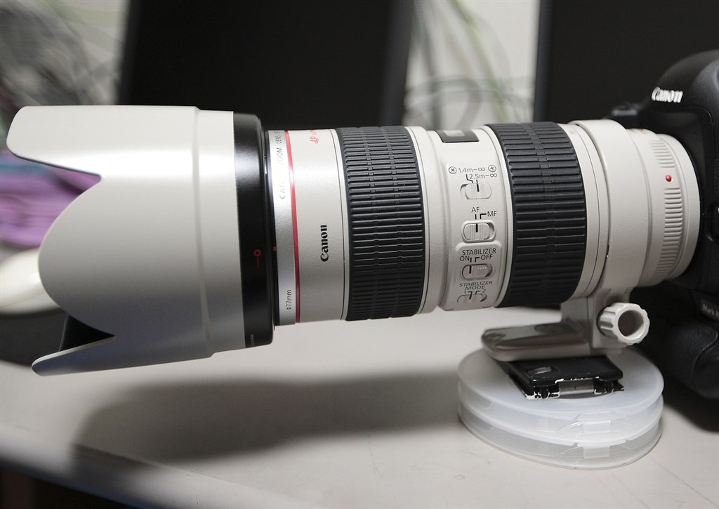 ✨大人気白レンズ✨Canon EF 70-200mm F2.8 L Amazon.com : Canon EF 70-200mm f2.8 L is III USM Telephoto Lens