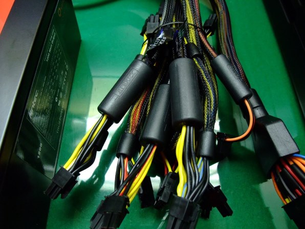 Reviews - Antec Truepower Quattro 1200W』 ANTEC TruePower Quattro