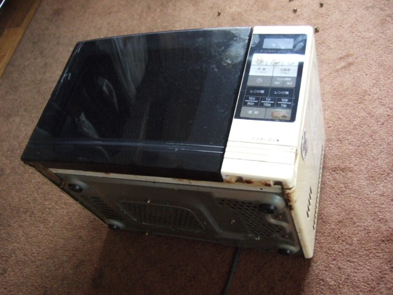 89年の日立レンジが昨日壊れたので急遽購入!』 シャープ RE-T1-W6 89年の日立レンジが昨日壊れたので急遽購入!』 シャープ RE-T1-W6