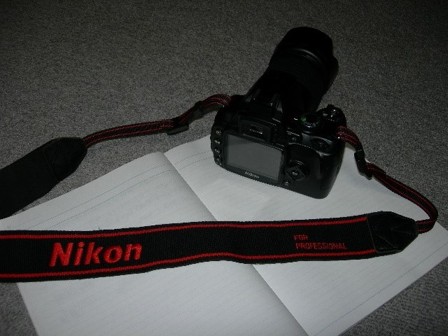 D40に似合うストラップ？』 ニコン D40 ボディ のクチコミ掲示板
