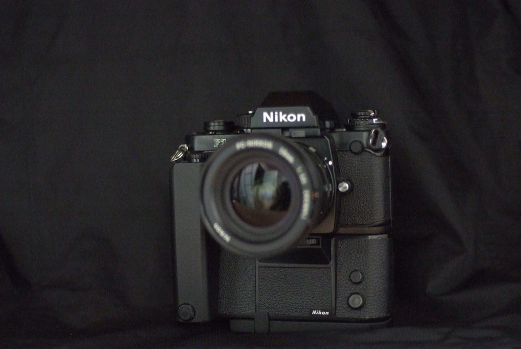 S5Pro VS D300』 富士フイルム FinePix S5 Pro ボディ の S5Pro VS D300』 富士フイルム FinePix S5 Pro ボディ の