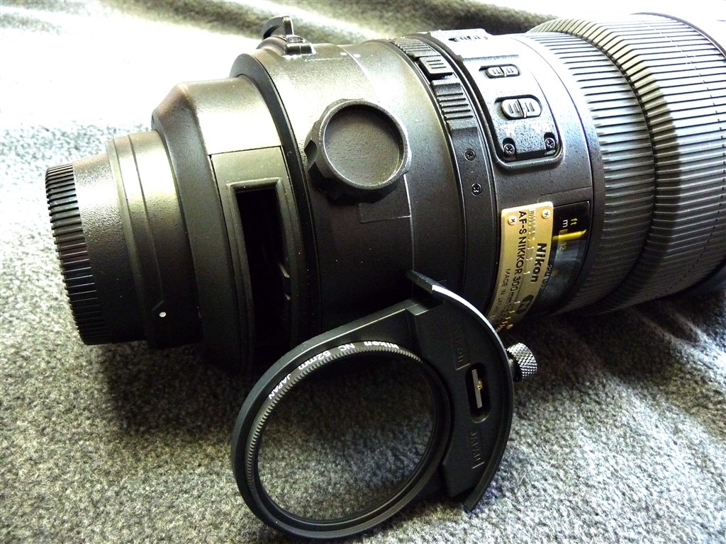 差し込み式フィルター』 ニコン AF-S VR Nikkor 300mm f/2.8G IF 差し込み式フィルター』 ニコン AF-S VR Nikkor 300mm f/2.8G IF